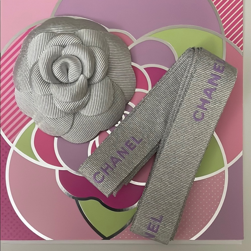 CHANEL Camellia and Ribbon Bundle
